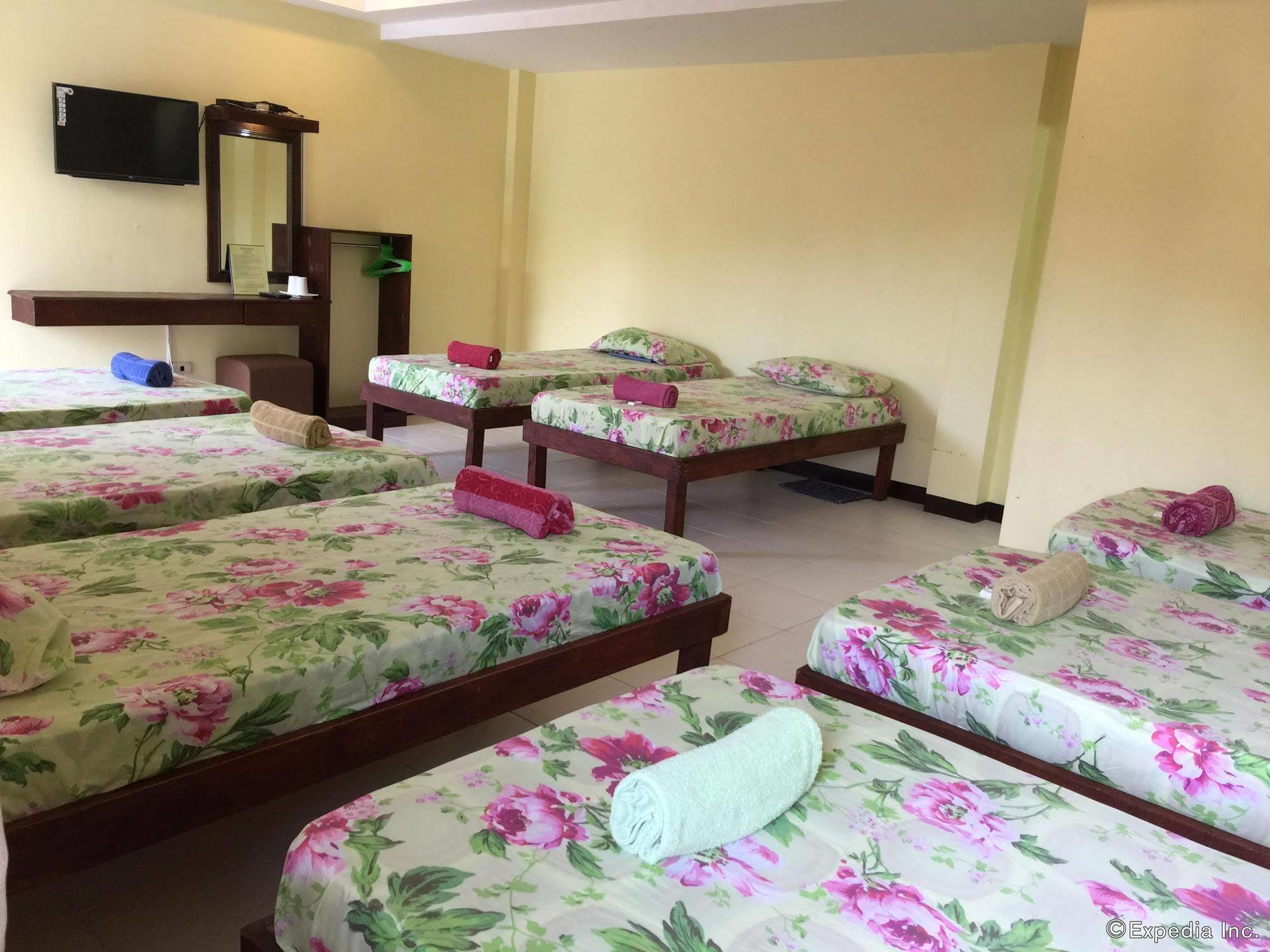 Greenfields Tourist Inn Панглао Экстерьер фото