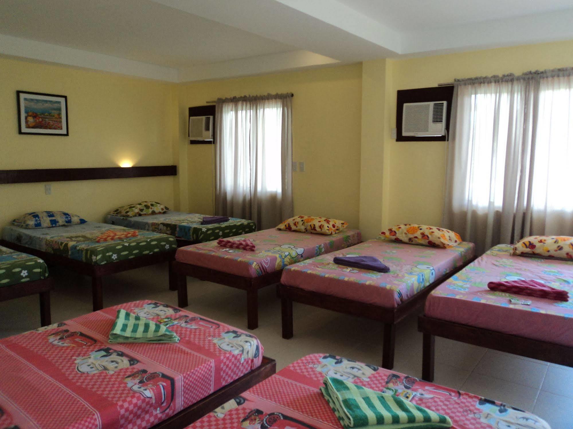 Greenfields Tourist Inn Панглао Экстерьер фото