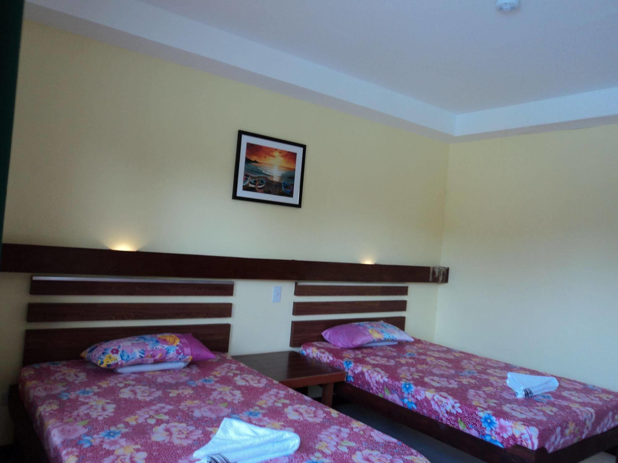Greenfields Tourist Inn Панглао Экстерьер фото